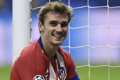 金球奖热门球星受伤，巴黎圣日耳曼争冠之路受阻内忧外患